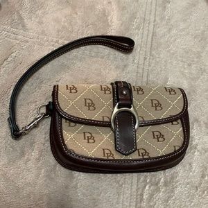 Dooney & Burke wristlet purse